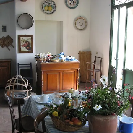 Bed & Breakfast Malvarosa 3*