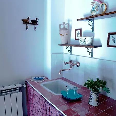 Malvarosa Bed & Breakfast